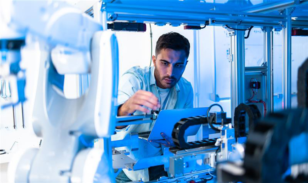Man working in an industry lab